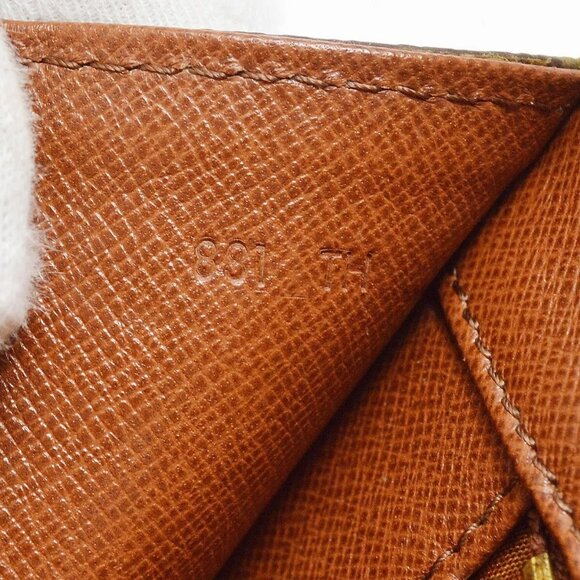 Louis Vuitton Monogram Pochette Dame PM Clutch - Picture 14 of 16